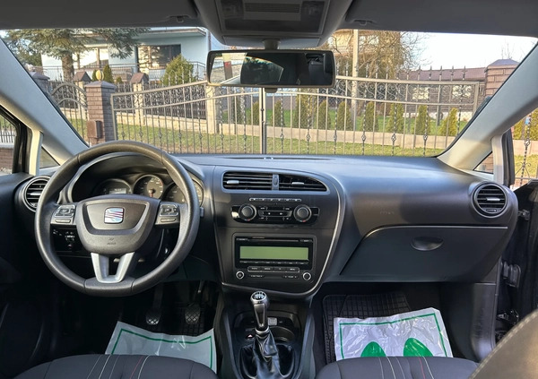 Seat Leon cena 22800 przebieg: 186018, rok produkcji 2012 z Myślenice małe 137